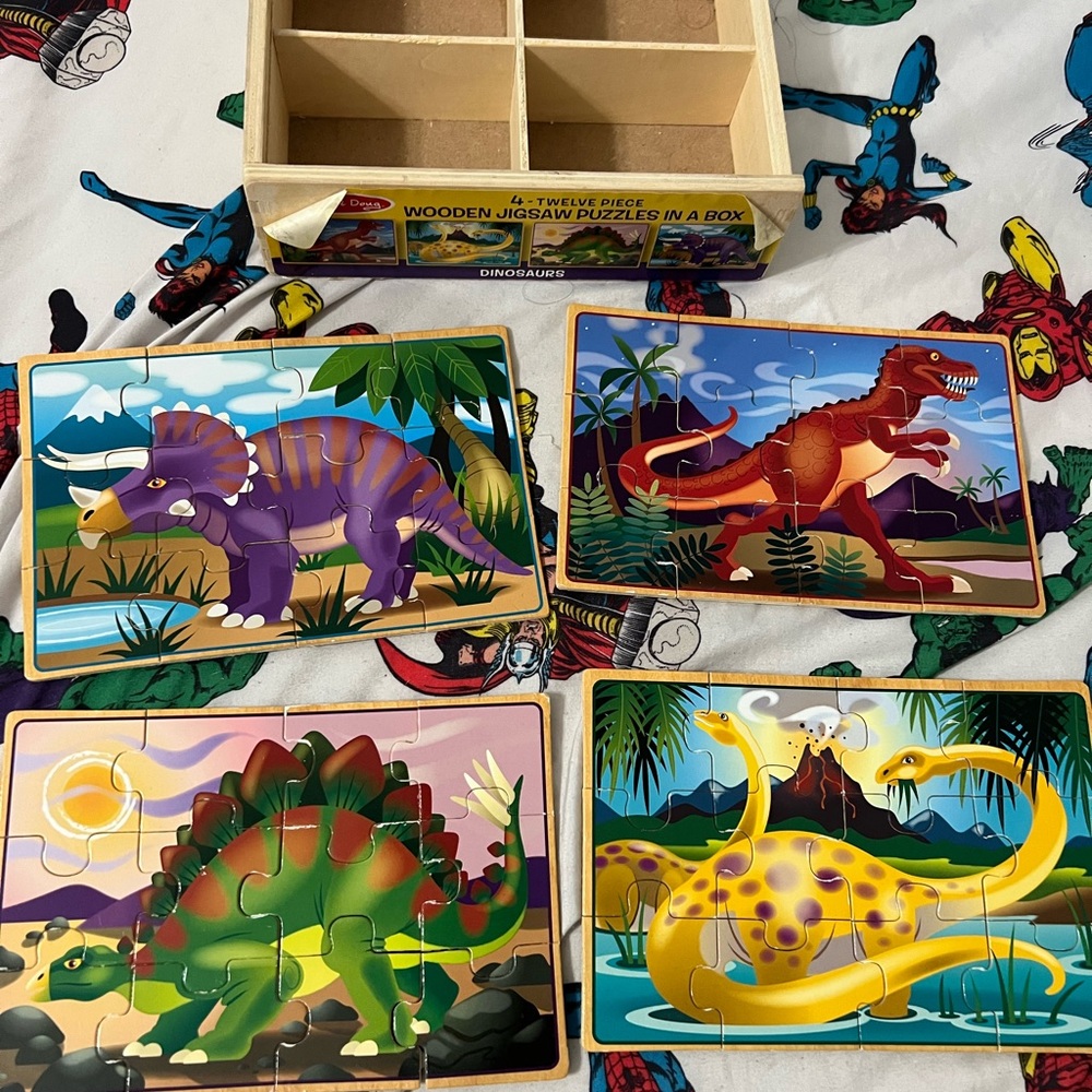 Melissa & Doug Purple and Red Dinosaur Puzzle Set